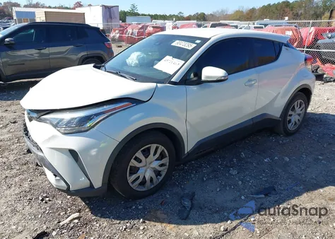 2021 Toyota C-Hr Le z USA, uszkodzony, nr VIN JTNKHMBX9M1106896